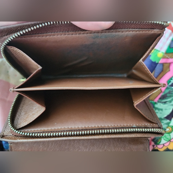 Louis Vuitton LV Wallet Portefeiulle Tresor in Brown Monogram - Picture 9 of 16